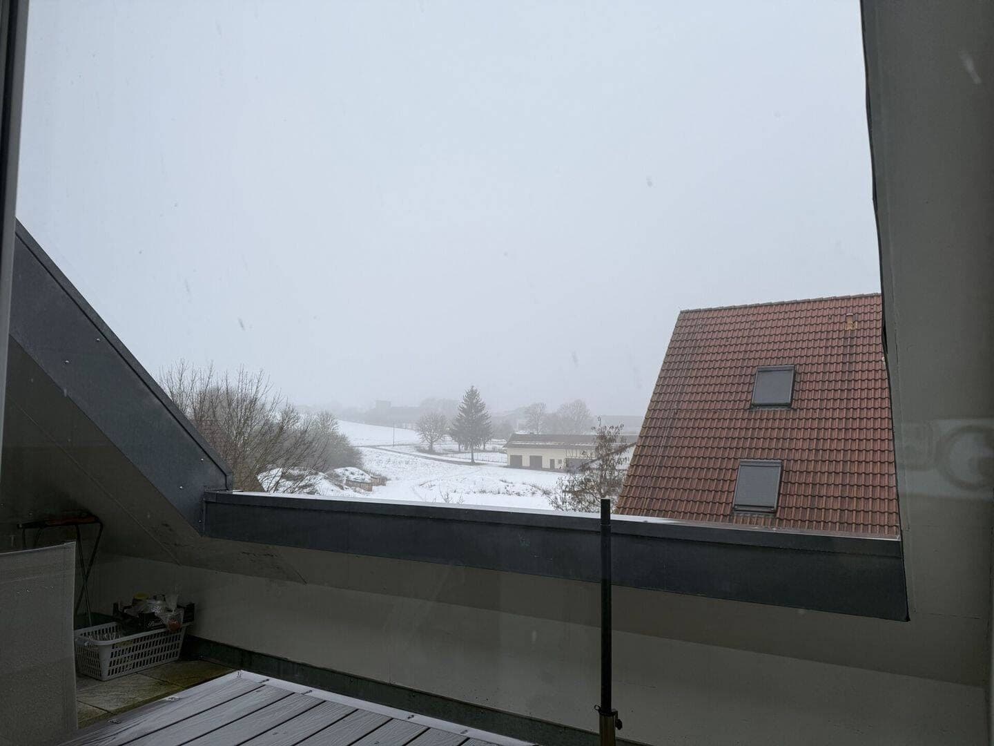 Großzügige Wohnung mit Loggia in guter Wohnlage
