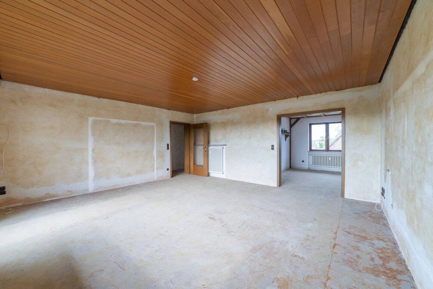 Wohnhaus in bester Lage am Ortsrand von Mellrichstadt