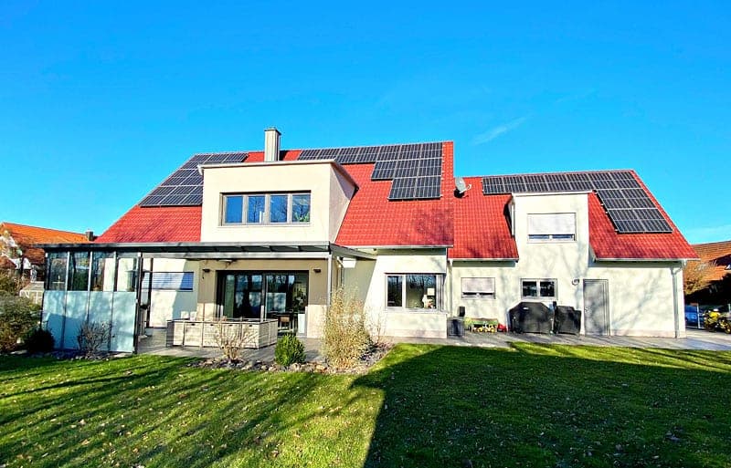 Einfamilienhaus mit Outdoorpool